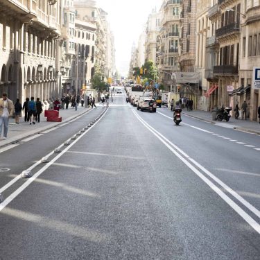Reurbanización Via Laietana, distrito de Ciutat Vella-Barcelona. Desde Plaza Urquinaona hasta la c/ Joaquim Pou, y la c/ Jonqueres. - Ubicación: Barcelona